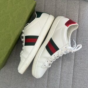 Gucci Ace Leather Sneakers